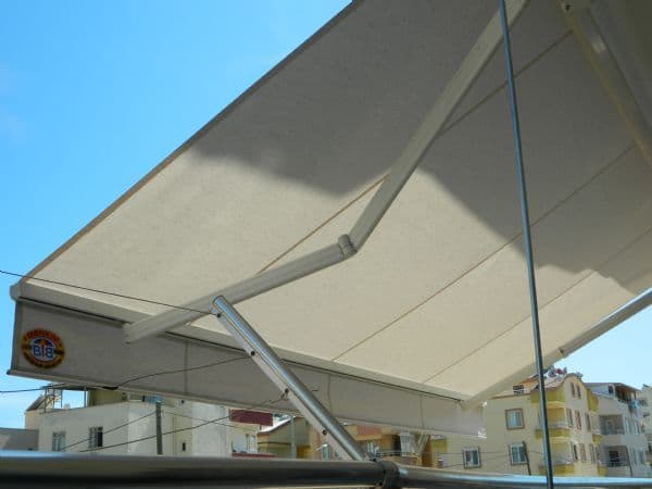 Klasik tente, mafsallı tente, balkon tentesi, teras tentesi, villa tentesi, bahçe tentesi, güneşlik sistemleri, Bodrum tente, motorlu tente, manuel tente.